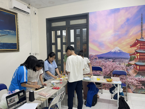 TRẢI NGHIỆM VĂN HÓA