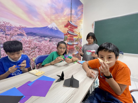 TRẢI NGHIỆM VĂN HÓA