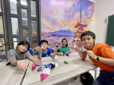 TRẢI NGHIỆM VĂN HÓA