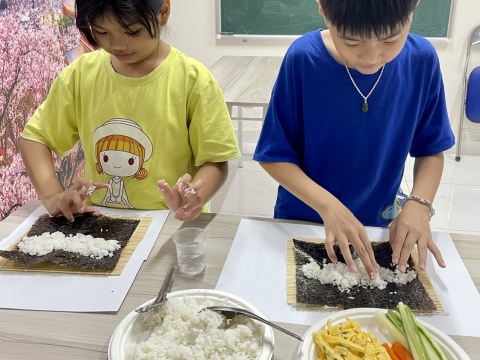 TRẢI NGHIỆM VĂN HÓA