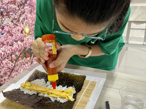 TRẢI NGHIỆM VĂN HÓA