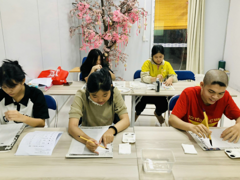 TRẢI NGHIỆM THƯ PHÁP 