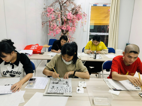 TRẢI NGHIỆM THƯ PHÁP 