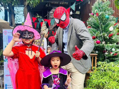 Đại tiệc Halloween