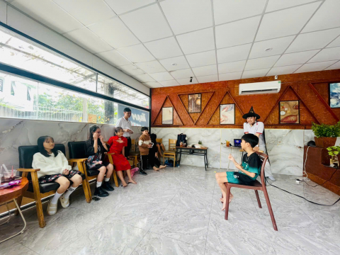 Đại tiệc Halloween