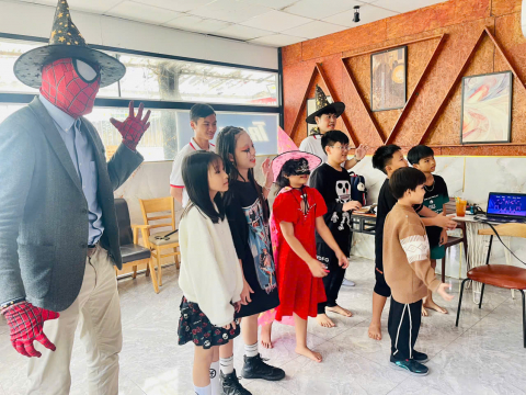 Đại tiệc Halloween