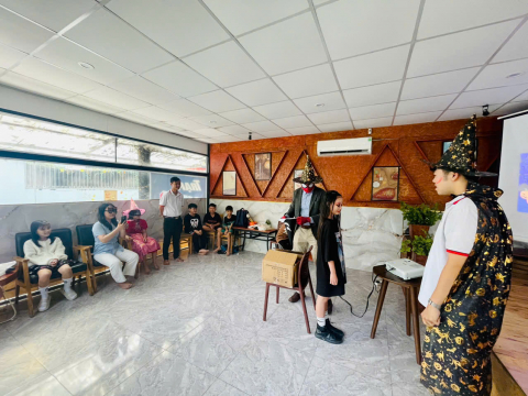 Đại tiệc Halloween