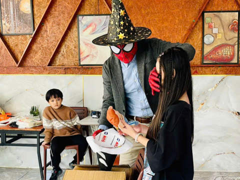 Đại tiệc Halloween